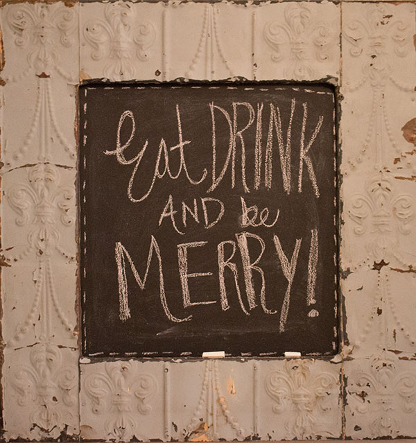 DIY chalkboard frame tutorial
