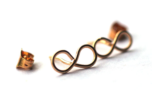 infinity-wire-stud-earrings-gold-sensitive-ears