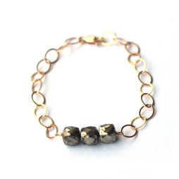 pyrite-gemstone-bracelet-gold-handmade