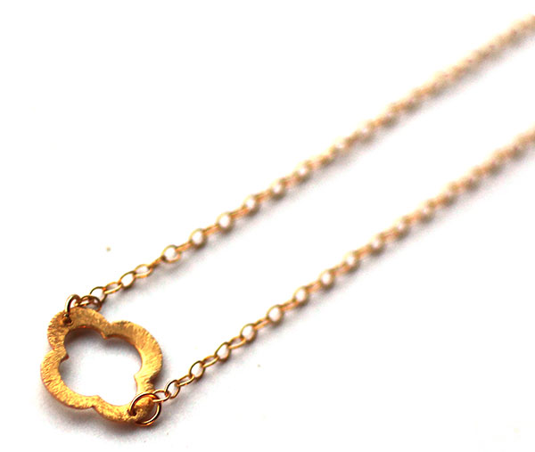 simple-gold-necklaces-flower-handmade-jewelry